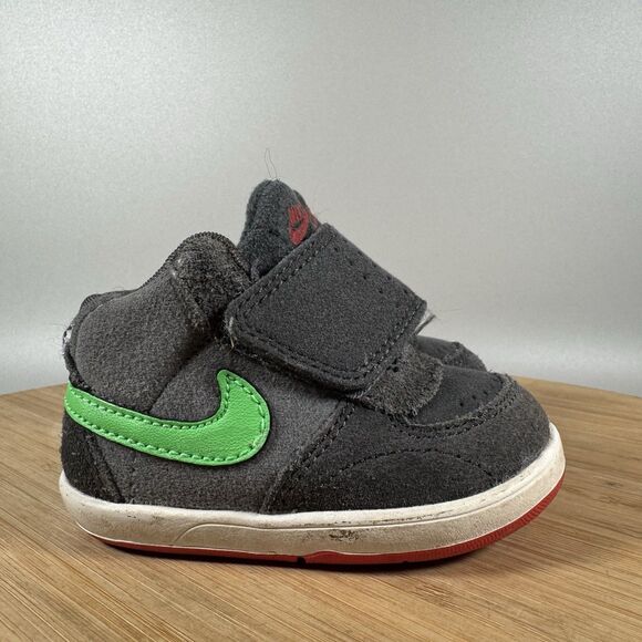 Nike SD Mavrk MID 3 TD Size 2 C 525126-030 Gray Green Shoes Sneakers - Picture 1 of 7